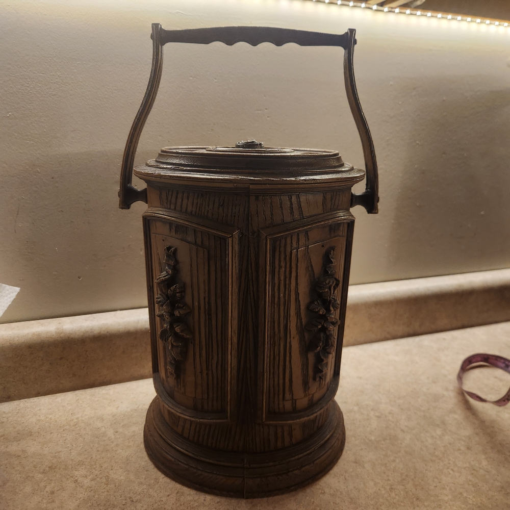 Vintage faux wood Insulated ice bucket